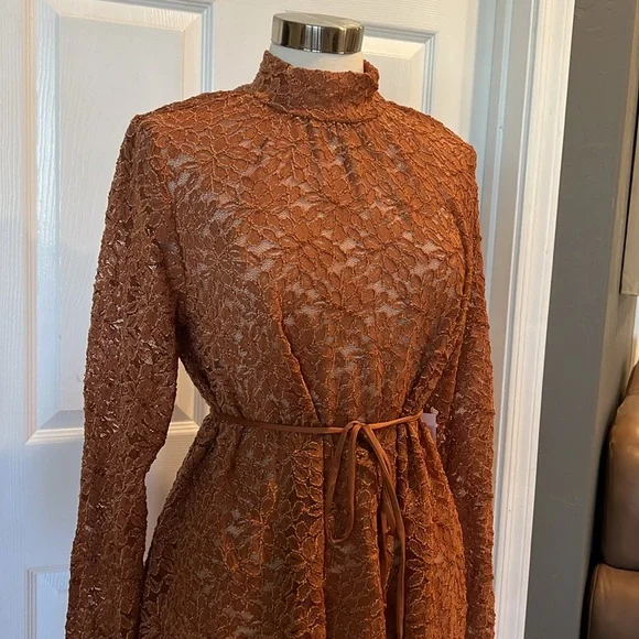 NWT Jessica Simpson Maternity Lacy Mini Dress - Picture 3 of 14